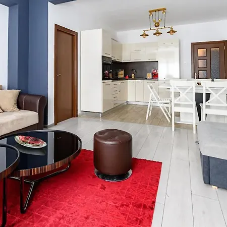 2 Designer Seconds Away From тhe Main Street, Free Parking Sofia