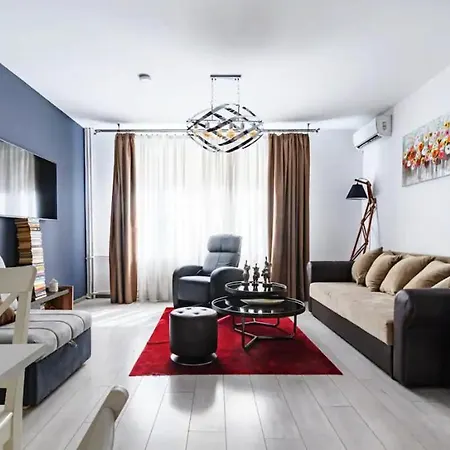 2 Designer Seconds Away From тhe Main Street, Free Parking * Sofia