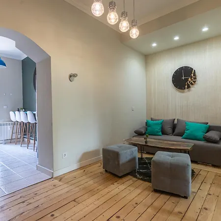 Апартаменты 2 Designer Seconds Away From тhe Main Street, Free Parking София